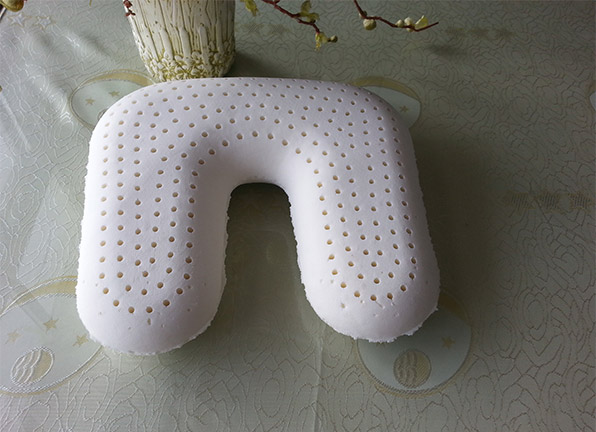 Gối cao su vòng cổ QC05