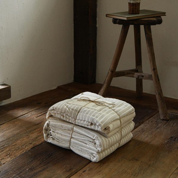 Vải lanh jacquard giặt mềm, chất liệu đơn giản, nhuộm sợi, màu nude, in sọc.